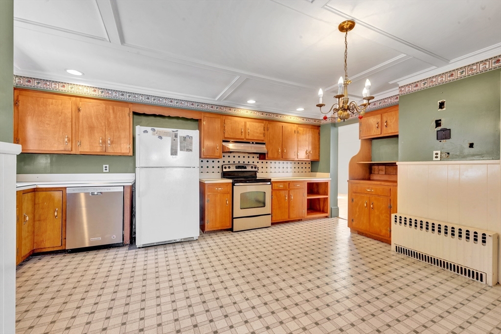 140 Mt Pleasant Avenue, Gloucester, MA Photo #18