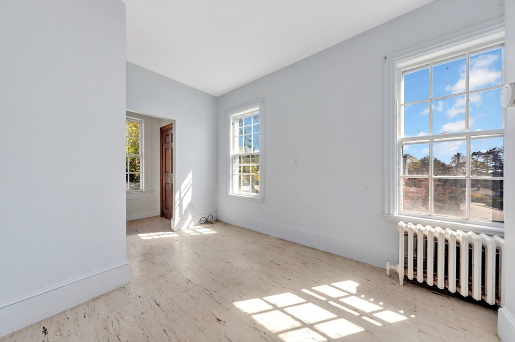 140 Mt Pleasant Avenue, Gloucester, MA Photo #27