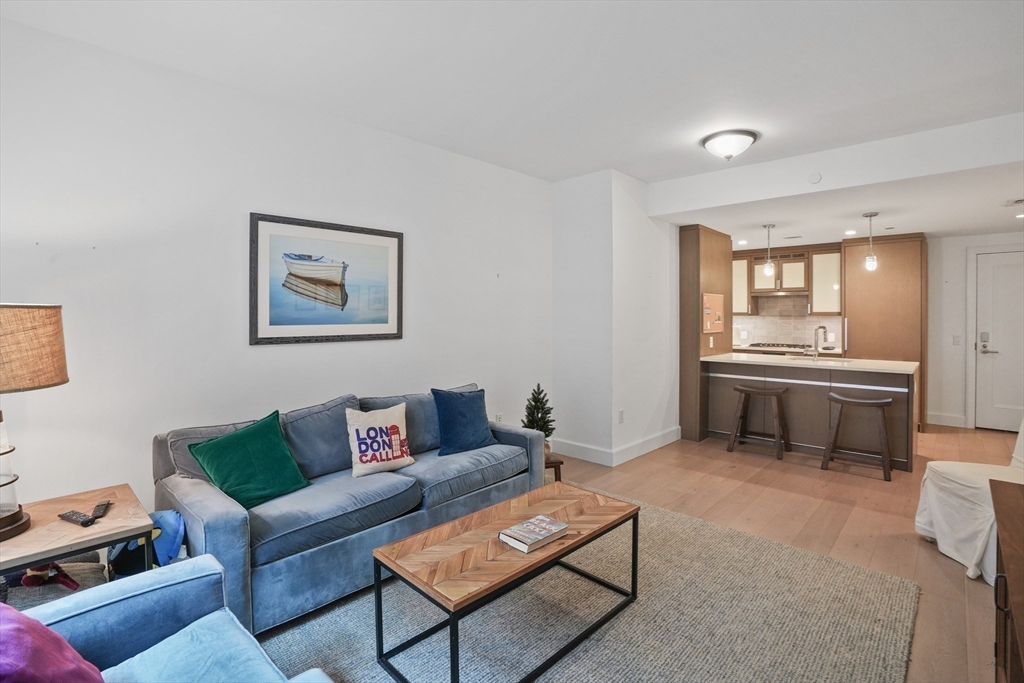 100 Lovejoy Wharf 6N