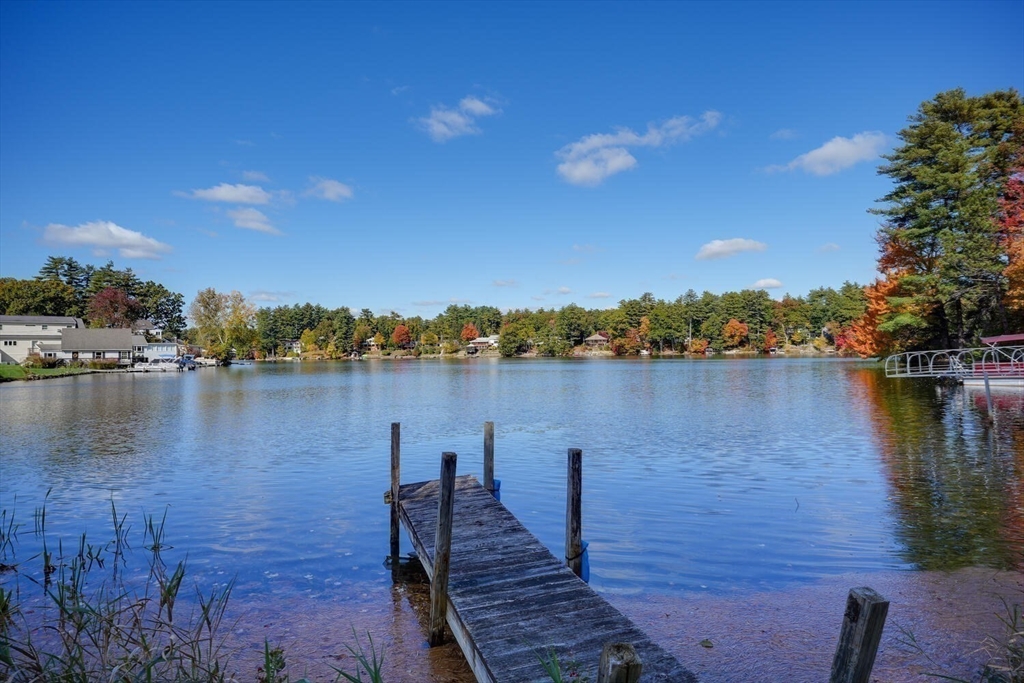26 Lakeside Ave