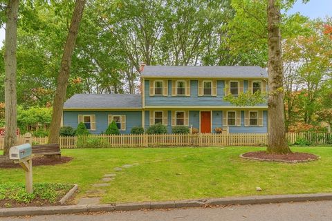 119 Gregory Dr Seekonk MA 02771