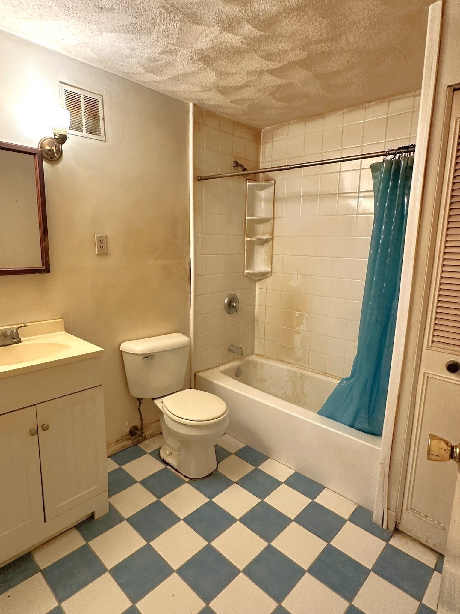 69 Milliken Ave #1A, Franklin, MA Photo #8
