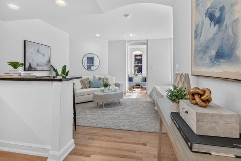 Photo of 176 Commonwealth AVE #3, Boston, MA 02116 (MLS # 73596768)