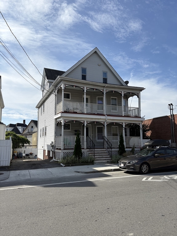 211 Elm