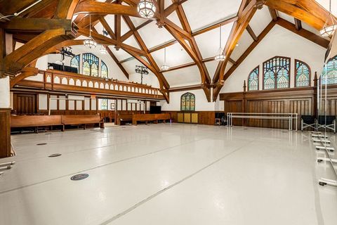 32 Lowell St Reading MA 01867