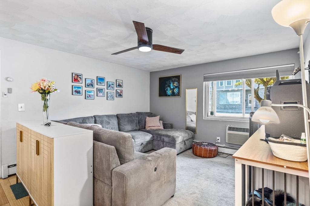 26 Winter St 11