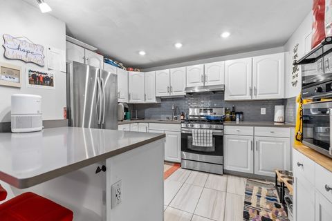 26 Winter St 11 Saugus MA 01906