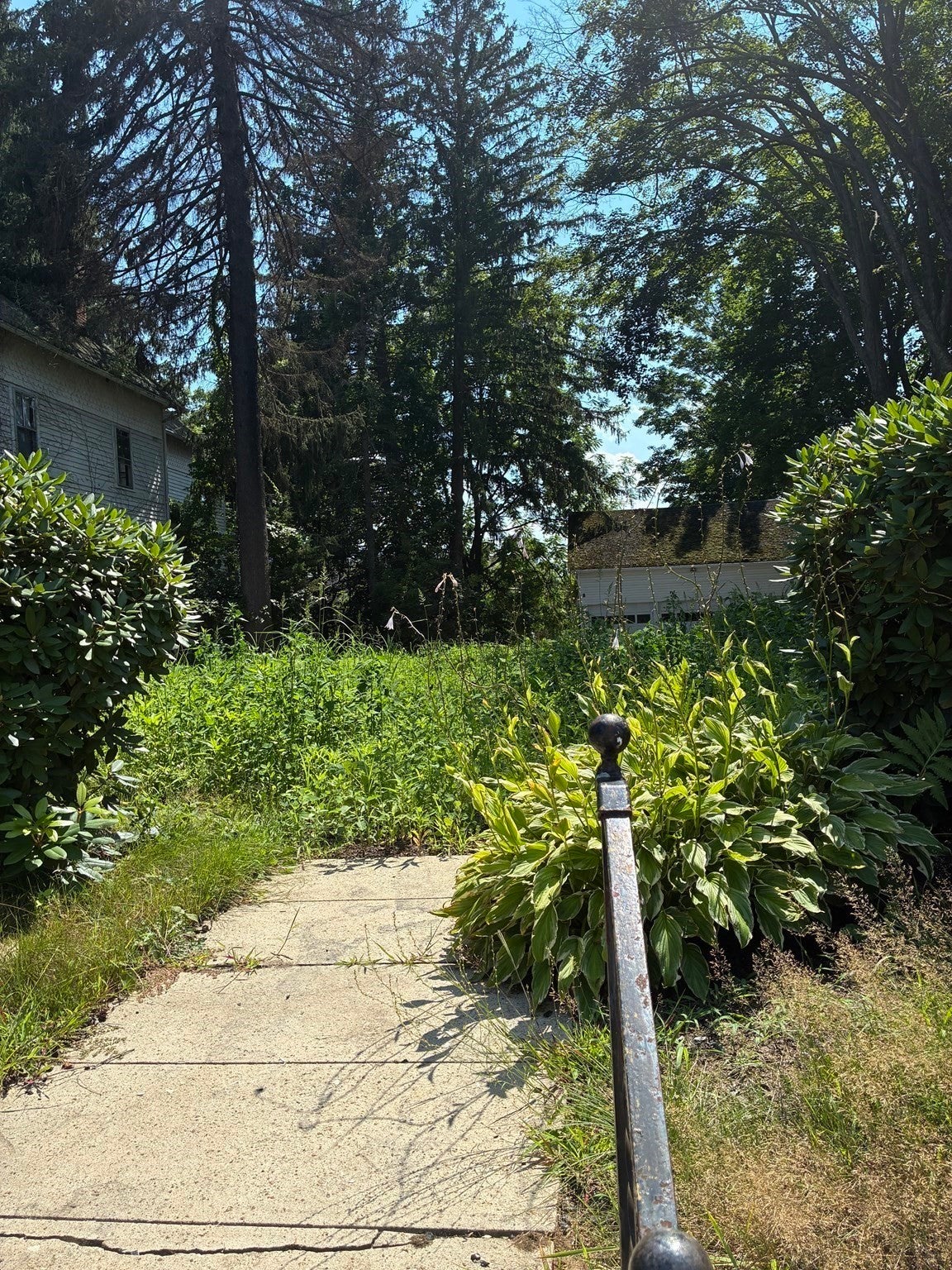 14 Pleasant St