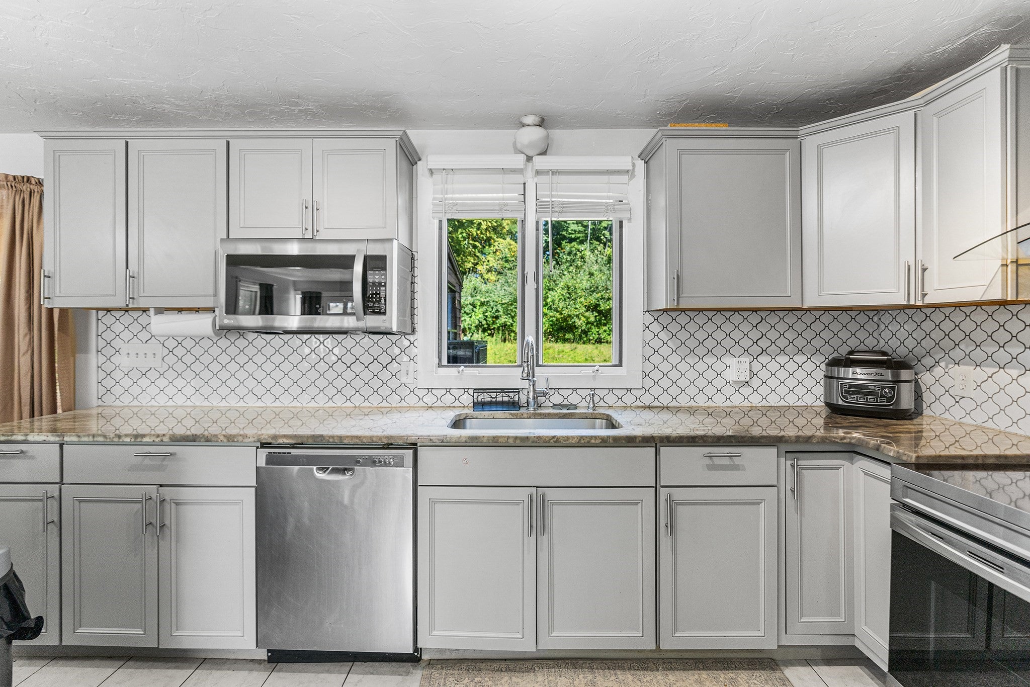 46 Davis Rd #B, Millbury, MA, 46 Davis Rd #B, Millbury, MA Photo #9