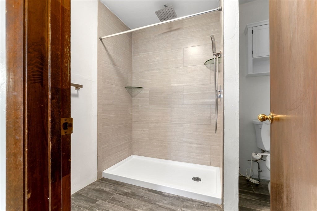 20 Shepherd St, Gloucester, MA, 20 Shepherd St, Gloucester, MA Photo #10