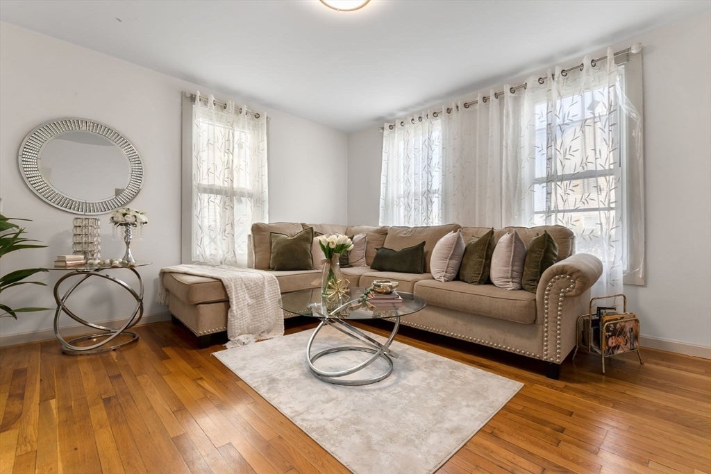 20 Shepherd St, Gloucester, MA, 20 Shepherd St, Gloucester, MA Photo #27
