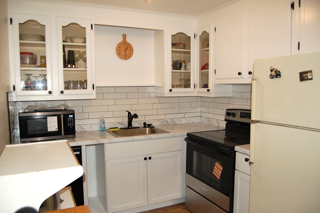 1323 Worcester Rd F2