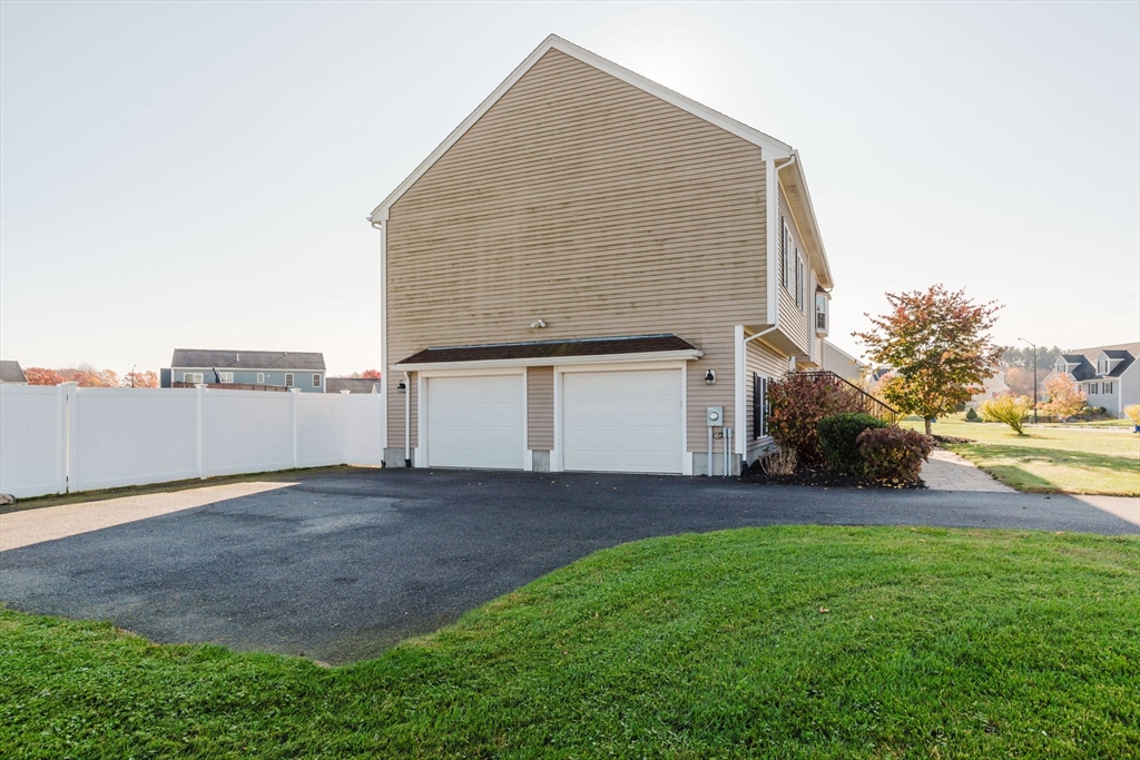 73 Blue Grass Cir