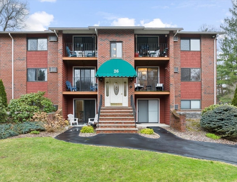26 Fuller Rd 4