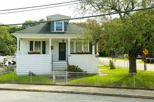 2641 N Main St