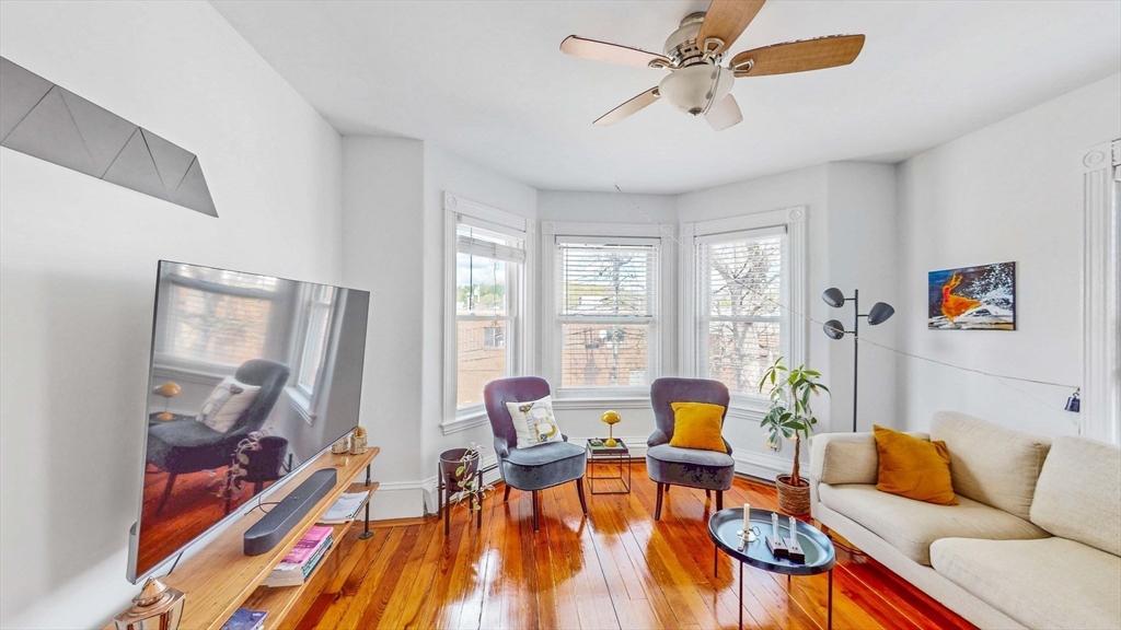 60-62 Kenneth St