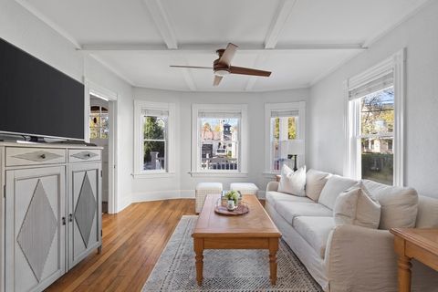 61 Elm Street 61 Andover MA 01810