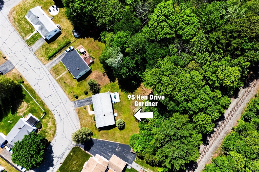 95 Ken Drive