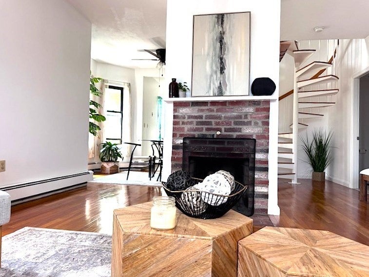 86 Walnut St 3