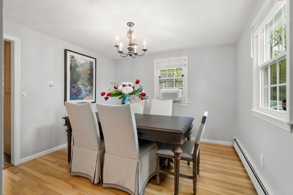 4 Brigham Ct, Natick, MA Photo #6