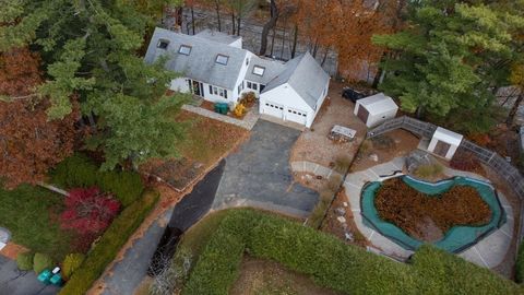 10 Standish Way Lynn MA 01904