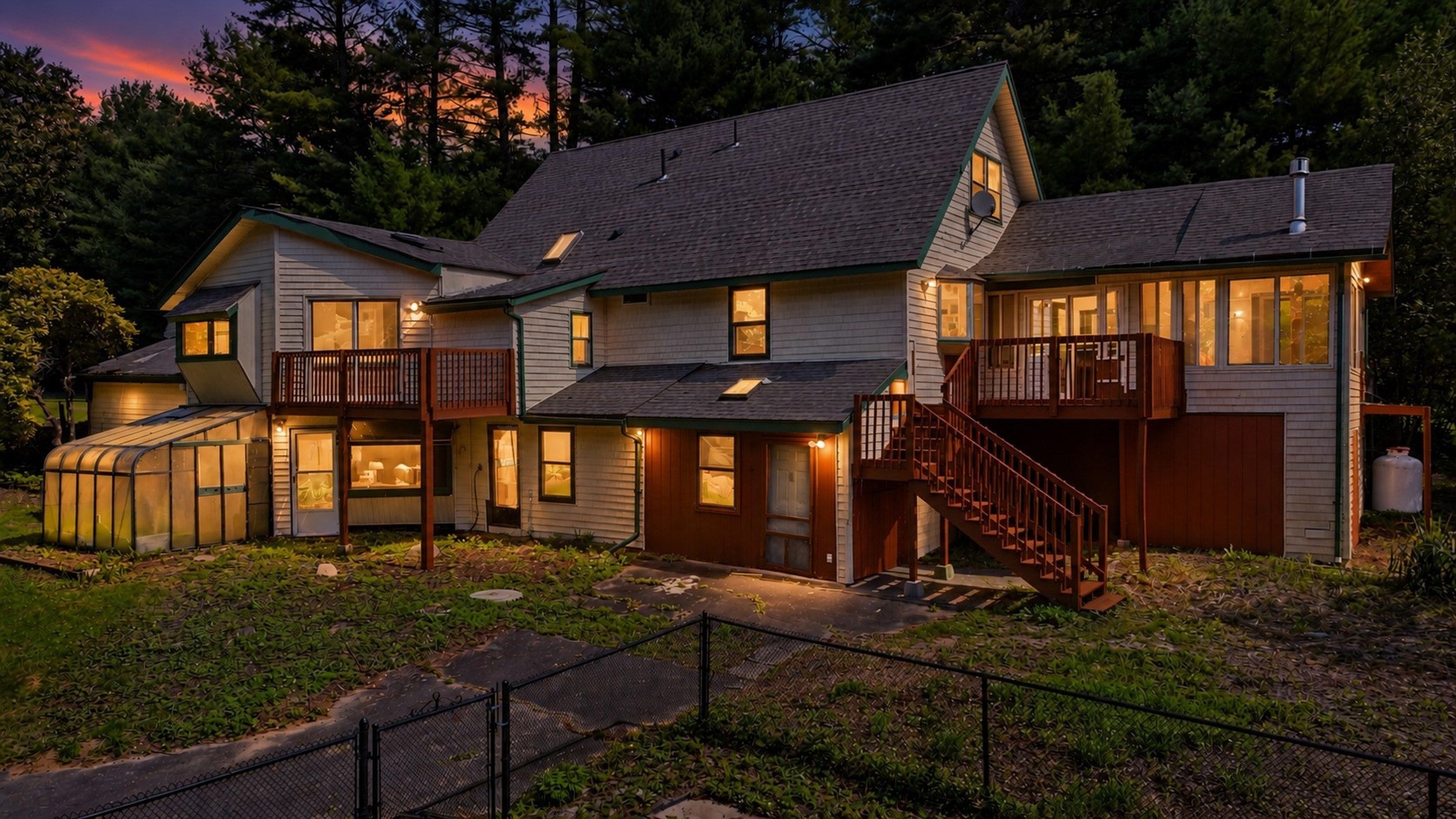 5 Old Farm Cir, Belchertown, MA Photo #2