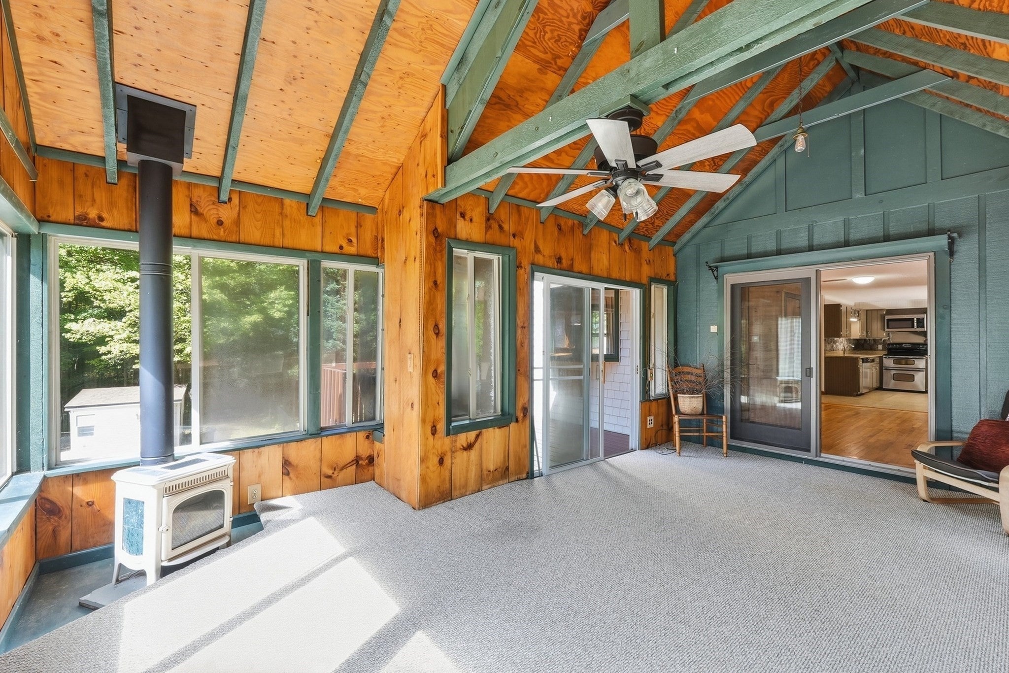 5 Old Farm Cir, Belchertown, MA Photo #22
