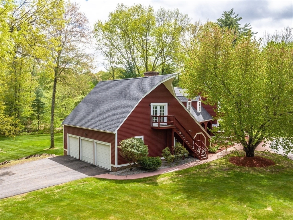 75 Marci Ave