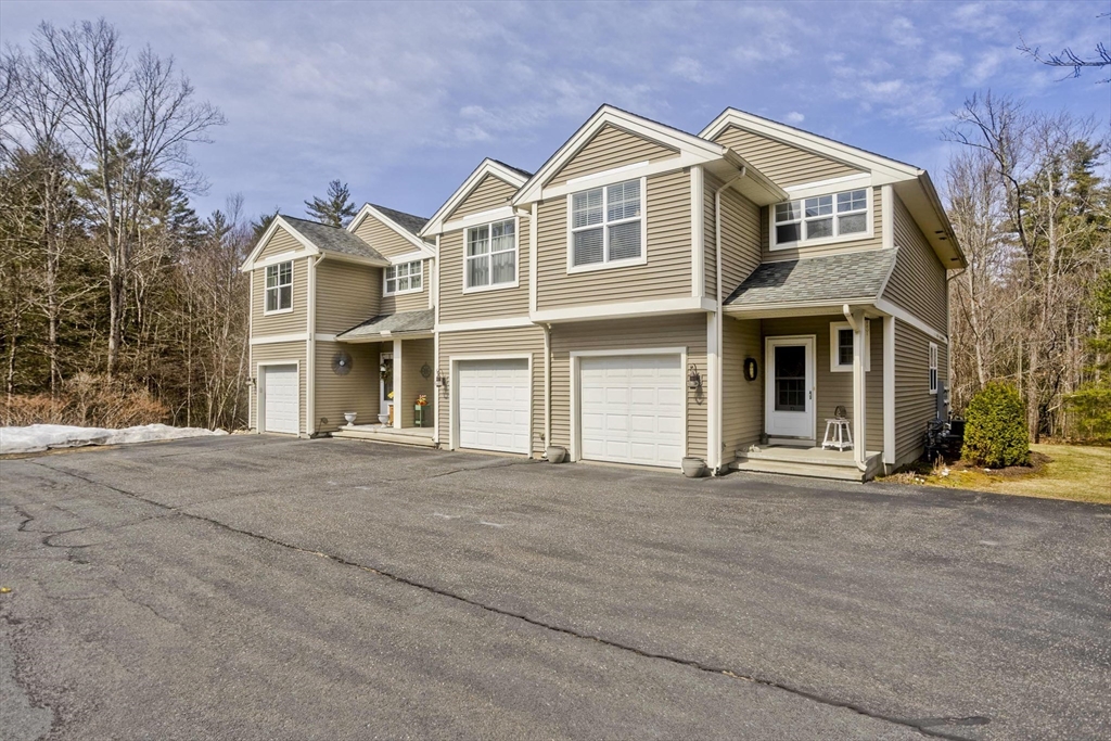 330 Haydenville Rd E