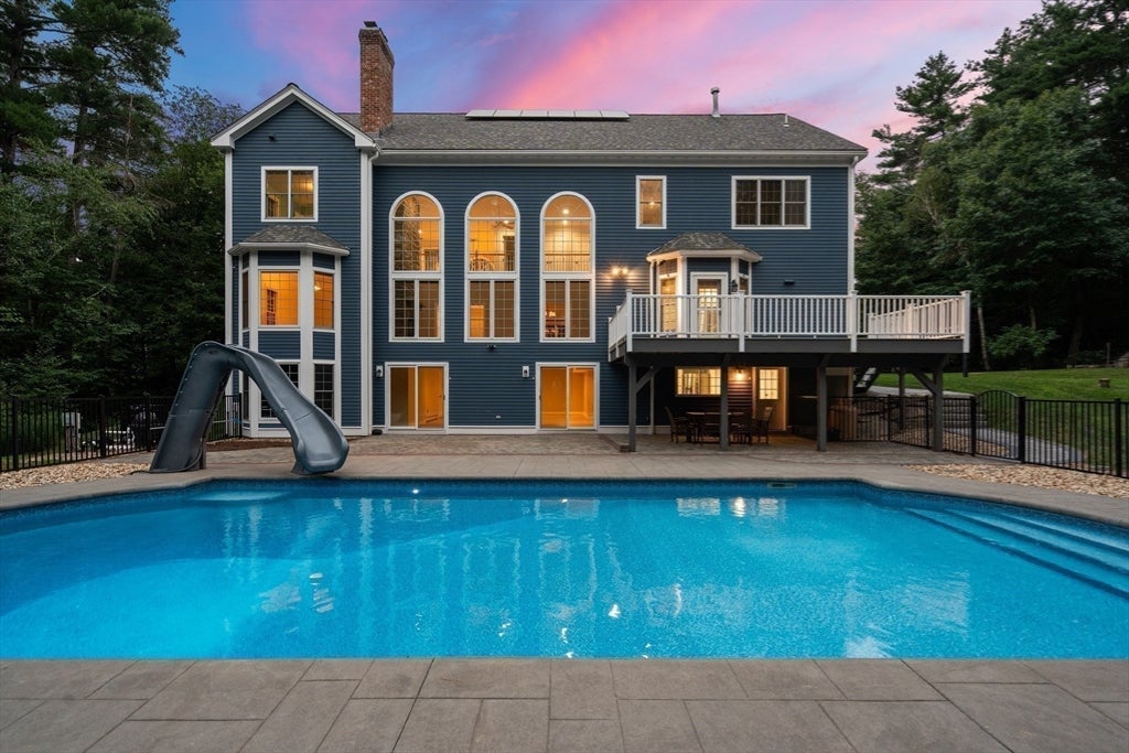 220 Newtown Road