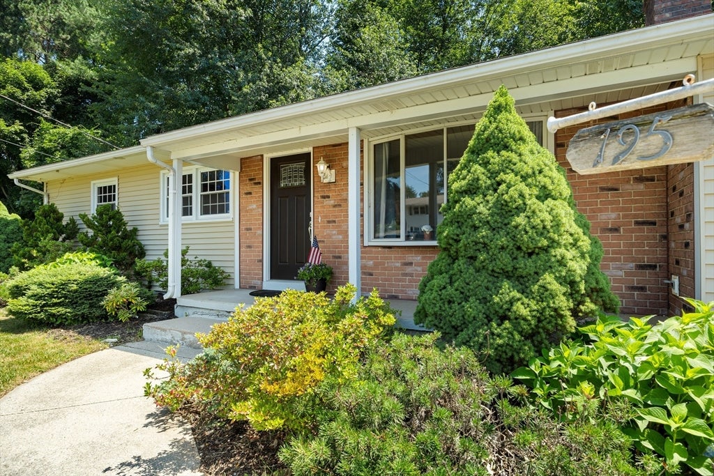 195 Murphy Lane