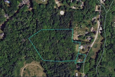 19 Glen Ave Upton MA 01568