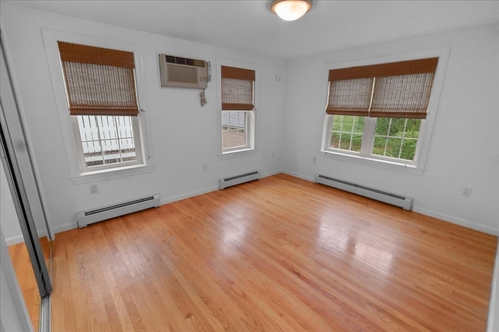 6 Edmond St, Haverhill, MA, 6 Edmond St, Haverhill, MA Photo #17