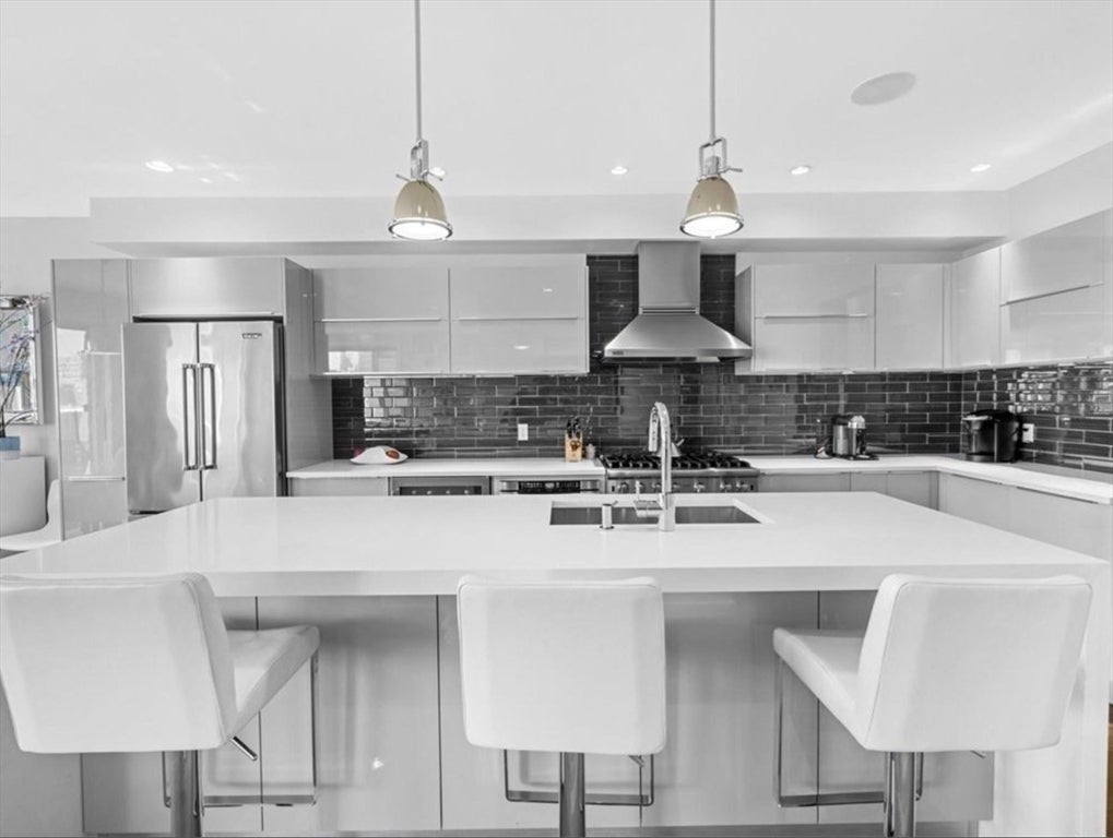 407 W 1st St #302, Boston, MA, 407 W 1st St #302, Boston, MA Photo #4