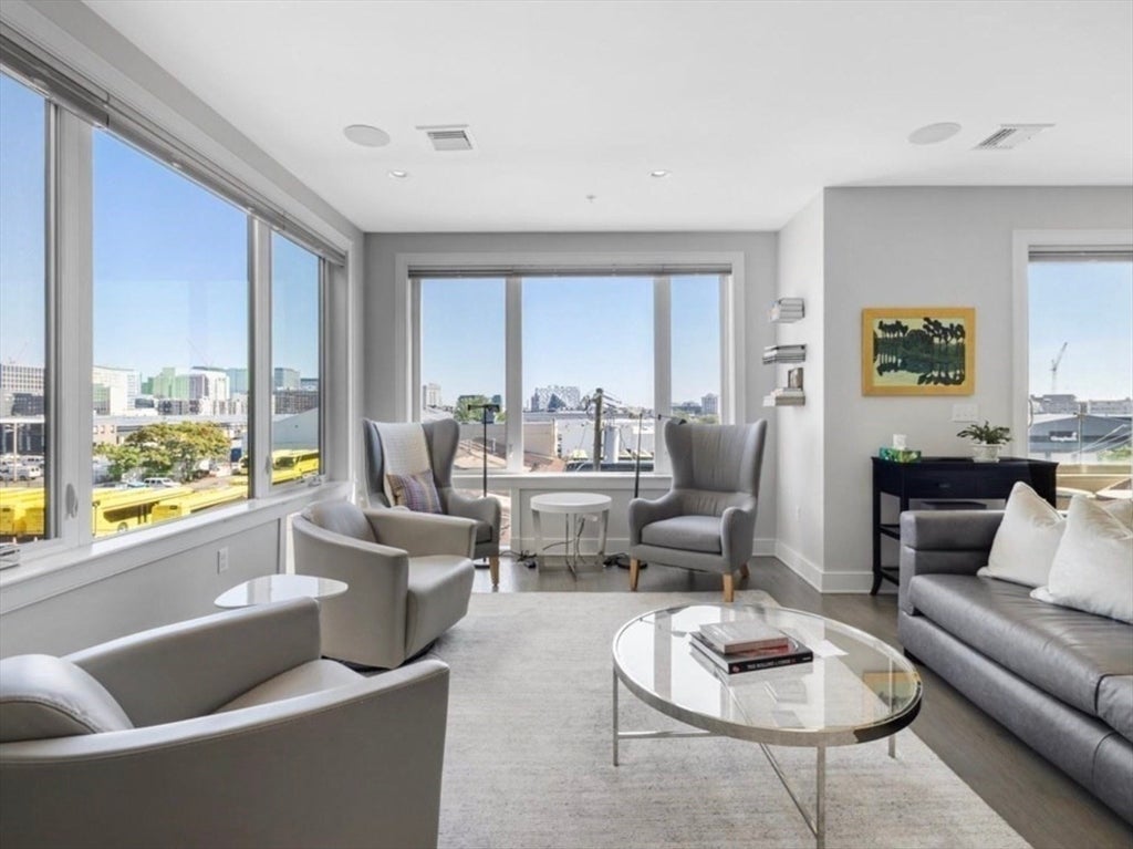 407 W 1st St #302, Boston, MA, 407 W 1st St #302, Boston, MA Photo #14