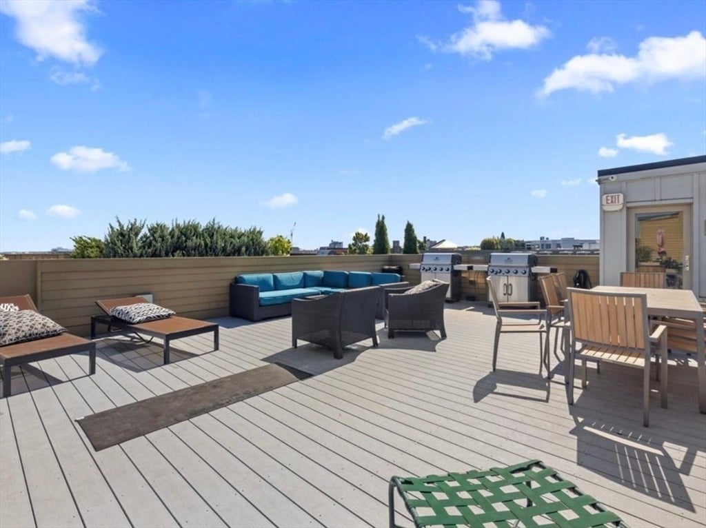 407 W 1st St #302, Boston, MA, 407 W 1st St #302, Boston, MA Photo #25