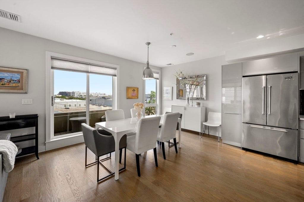 407 W 1st St #302, Boston, MA Photo #8