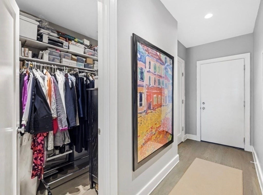407 W 1st St #302, Boston, MA, 407 W 1st St #302, Boston, MA Photo #19