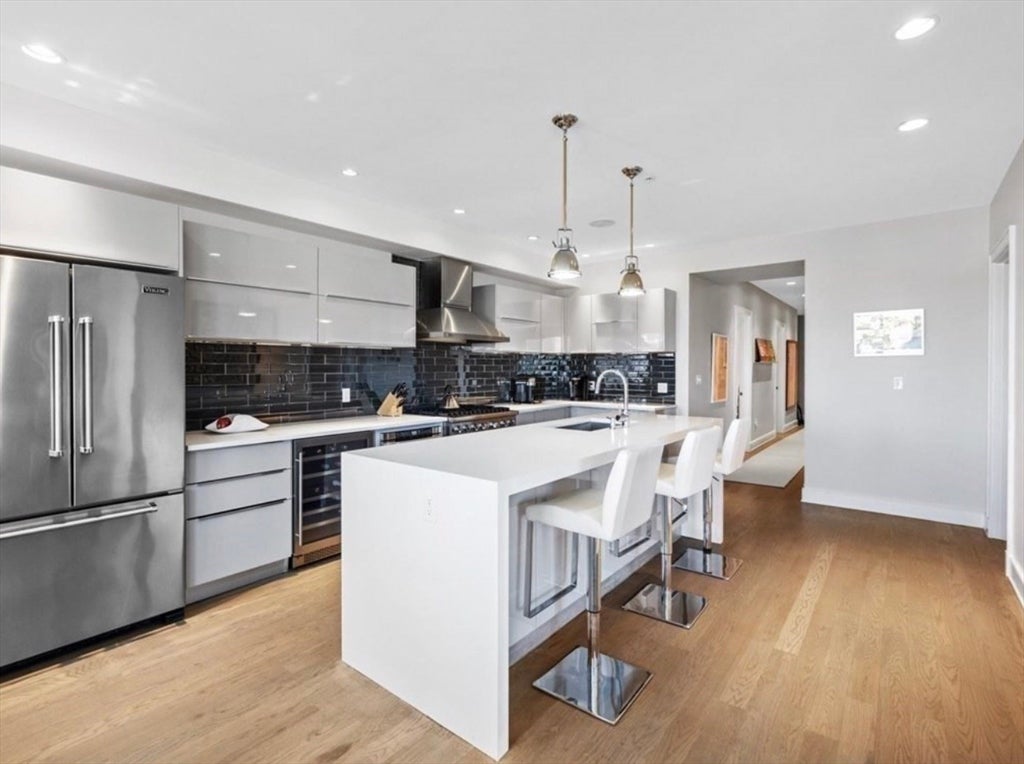 407 W 1st St #302, Boston, MA, 407 W 1st St #302, Boston, MA Photo #3