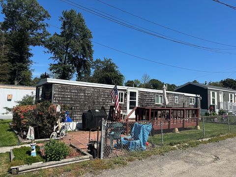1540 Broadway 31 Raynham MA 02767