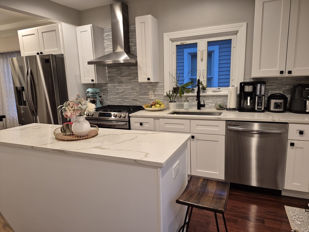 2 Neponset Place