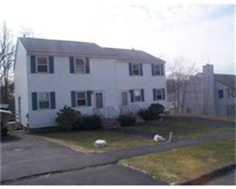 Photo of 17 Catalpa Circle #Townhouse, Worcester, MA 01603 (MLS # 73486614)