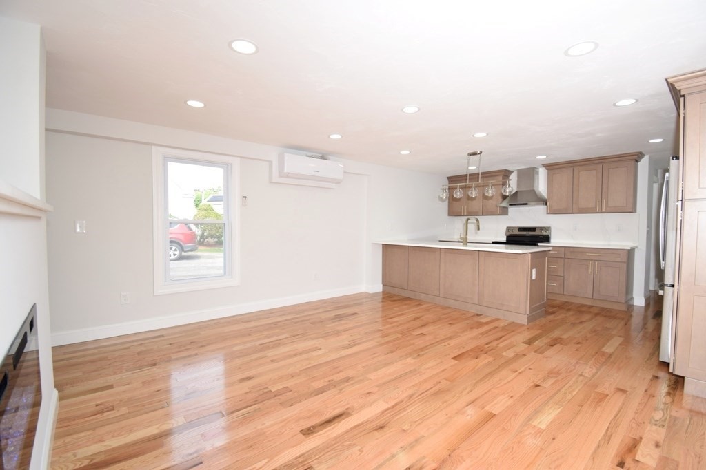 386 June Street, Worcester, MA Photo #18