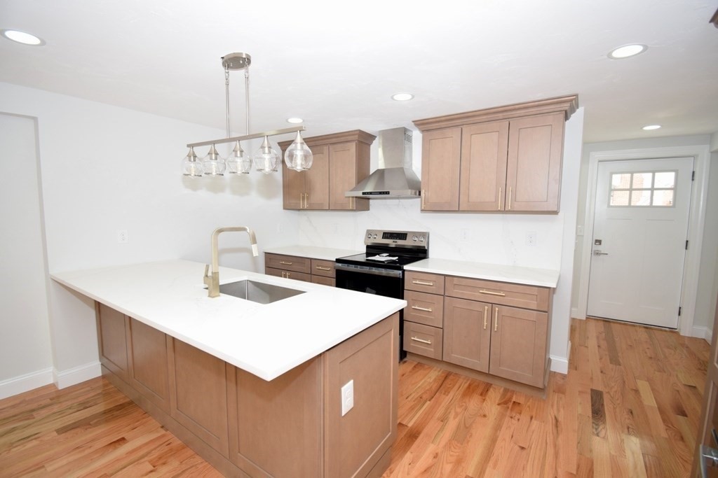 386 June Street, Worcester, MA Photo #17