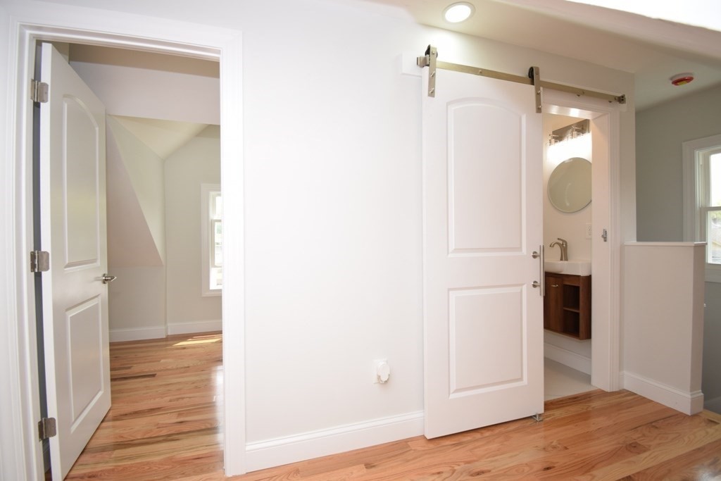 386 June Street, Worcester, MA Photo #26