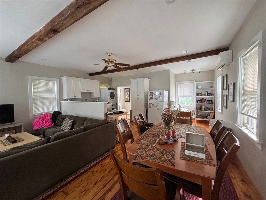 285 Edge Hill Road 1