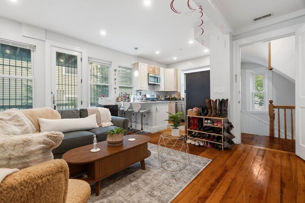 44 Mozart Street, Boston, MA, 44 Mozart Street, Boston, MA Photo #22