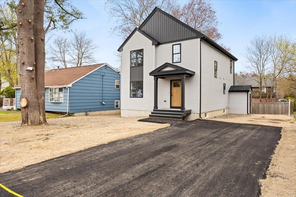 Photo of 33 Glendale Ave, Brockton, MA 02301 (MLS # 73529097)