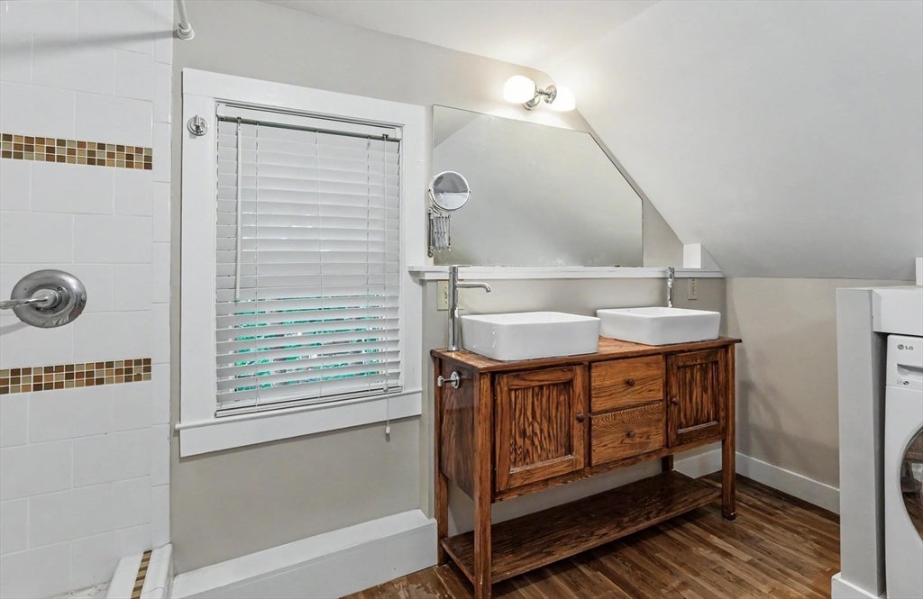540 Concord St, Manchester, NH Photo #29