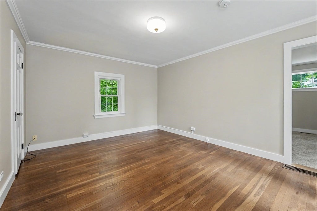 540 Concord St, Manchester, NH Photo #20